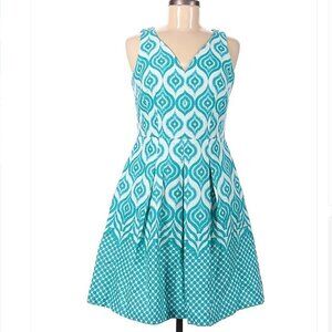 JUST... Taylor Blue & White V-Neck Pleated Sleeveless Dress Size 6